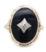 10kt White gold oval black onyx ring