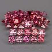 Exquisite 2.56ct set of rare pink Malaya Garnets