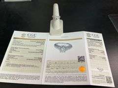 CERTIFIED BRAND NEW 18K WHITE GOLD DIAMOND ENGAGEMENT RING