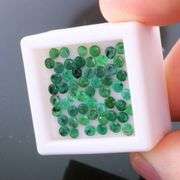 Vivid green! 3.34ct set of Colombian Emeralds!