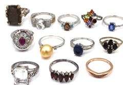 Big group lot of Vintage 925 sterling silver rings