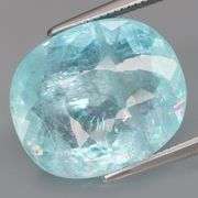 Substantial 9.38ct Brazilian Aquamarine with rainbow flashing