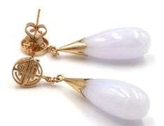 14kt Yellow gold teardrop Lavender Jade dangle earrings