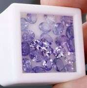 Heavy flashing! Untreated! 6.76ct oval cut Tanzanite set!