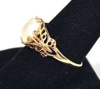Simply Beautiful 14K Yellow Gold Pearl Ring
