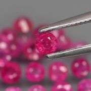 Glittering set of 3.10ct HEATED ONLY pink Burmese Rubies!