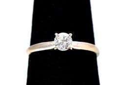 Sparkling 14K White Gold Approx.. 0.38CTW Diamond Ring