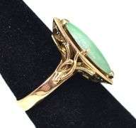 Stunning 14K Yellow Gold Green Gemstone Ring