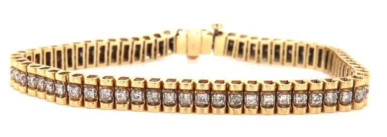 Sparkling 14K YG Diamond Bracelet