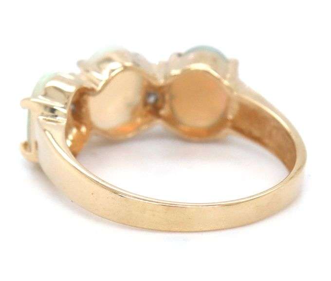 14kt Yellow gold Opal and diamond accent ring