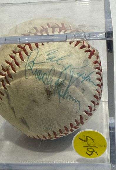 Cal Ripken and Brooks Robinson signed baseball