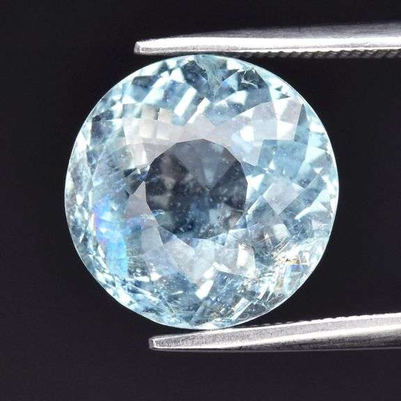 Tightly faceted 5.46ct baby blue Aquamarine