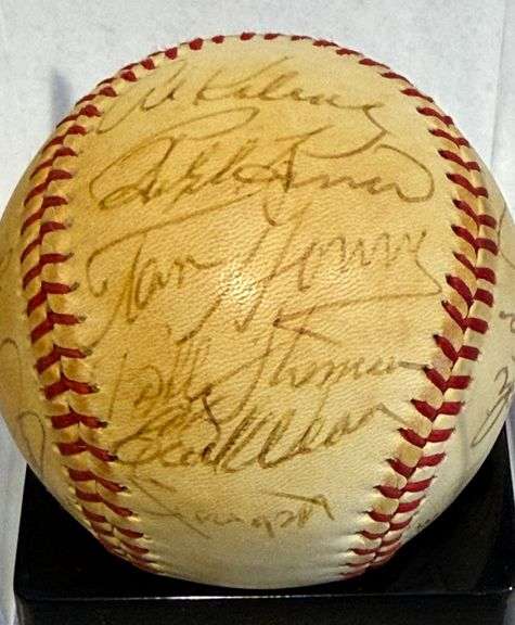 Detroit Tigers Team Ball signed