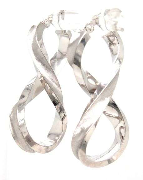 14kt White gold textured and high polished twisted hoop earrings