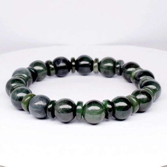 Ready to wear 173.60ct dark green Burmese Jade! Untreated!