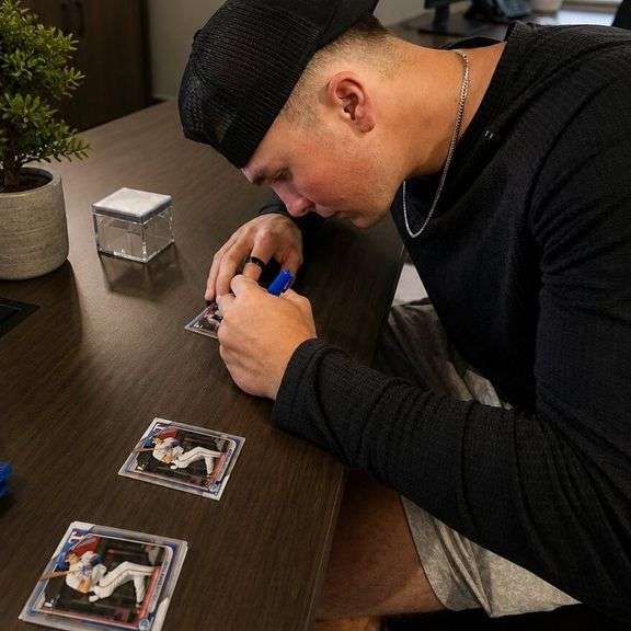Dylan Dreiling Autographed Rookie Card