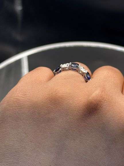 1.80CT LAB SAPPHIRE & 1.05CT LAB DIAMOND 5-STONE RING
