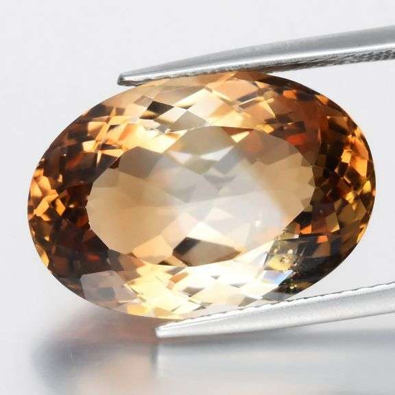 Simply gorgeous 13.49ct tri-color VS grade Imperial Topaz