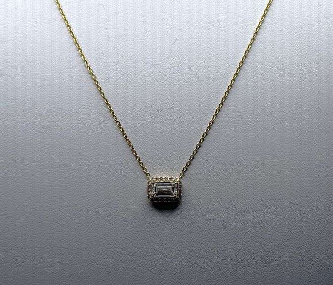 2.5 CTTW Colorless VVS1 Lab Grown Diamond & 14KT Gold Pendant