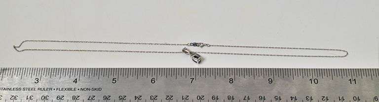 Stunning 14K White Gold Blue Saphhire Gemstone Pendant Necklace with Diamond Accents