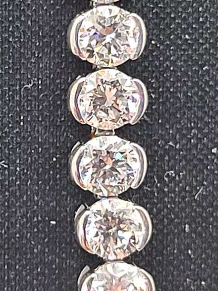 Stunning 5.51 CTTW Colorless Conflict Free Lab Diamond Tennis Bracelet in 14KT Gold, VS1