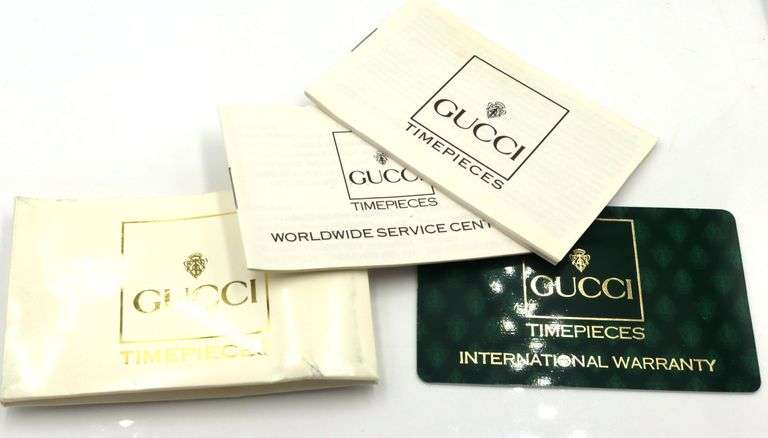 Gucci watch with Interchangeable bezel