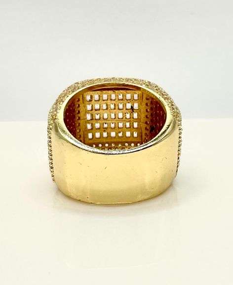 Men's Dynamic 14 Kt Yellow Gold Plate 5.85 Cttw Simulated Diamond Ring