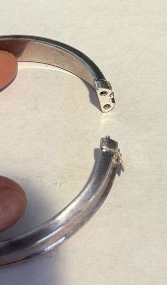 Vintage Sterling Silver Bangle Bracelet