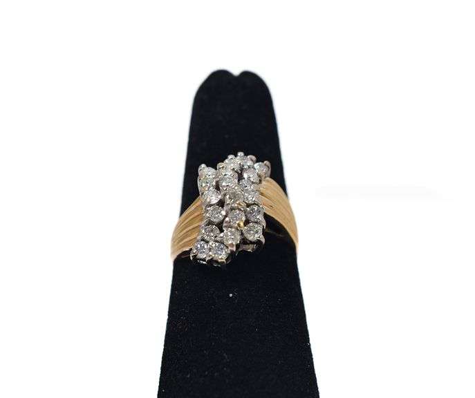 Stunning 14K Yellow Gold Approx. 0.75CTW Waterfall Diamond Cluster Ring