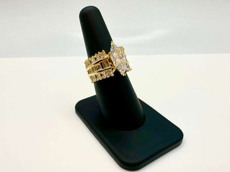 Sparkling 14 Kt Yellow Gold Plated 4.5 Ct Marquis Cut Lab Simulated Diamond Ring