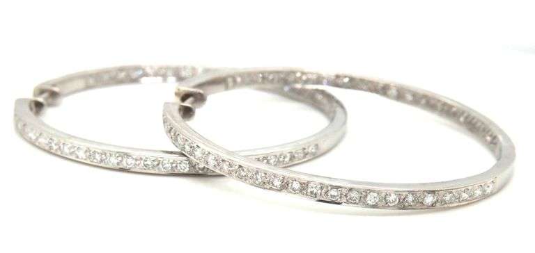 18kt White gold 1ctw diamond in out hoop earrings