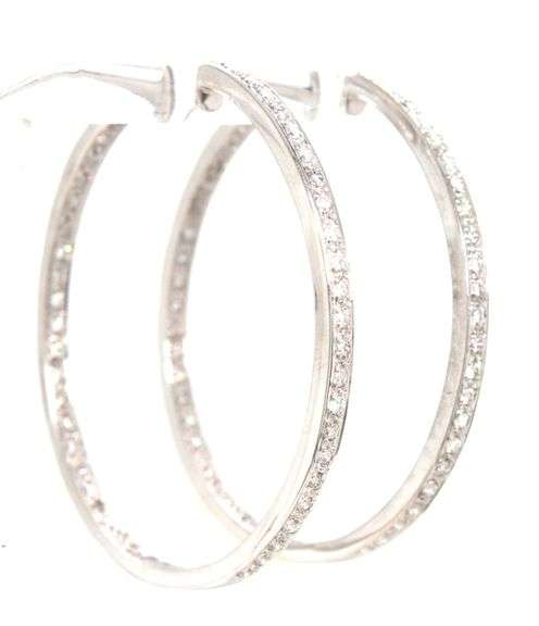 18kt White gold 1ctw diamond in out hoop earrings