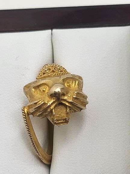 Vintage 18K Gold Egyptian Ring