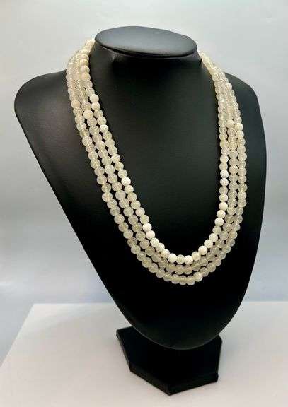 Natural Large 553.5 Cttw Mined From The Earth Luminiscent Moonstone Necklace
