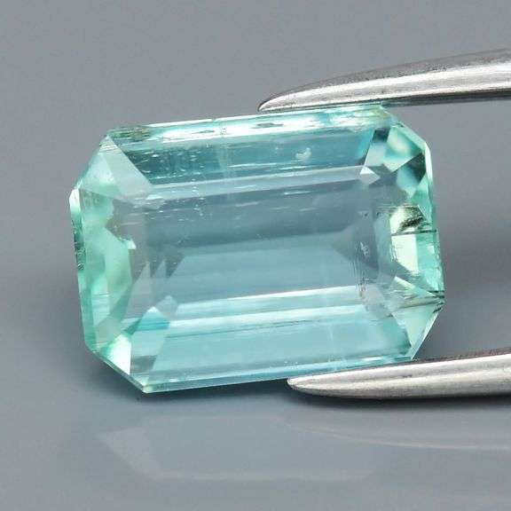 Bright mint green 1.36ct Emerald sourced from Nigeria!!!!