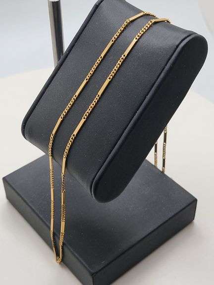 beautiful 18 k Yellow gold Chain necklace