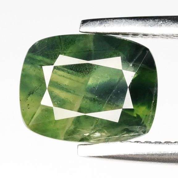 Heated only! 1.21ct full crystal Australan Sapphire!