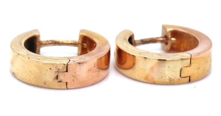 18kt Yellow gold 4.5mm wide huggies