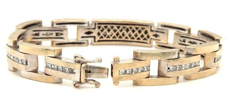 18KT White Gold Princess Cut Diamond Link Bracelet 8.25 Inches with Certificate