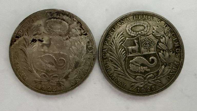 Set of 2 Peruvian Un Sol Silver Coins