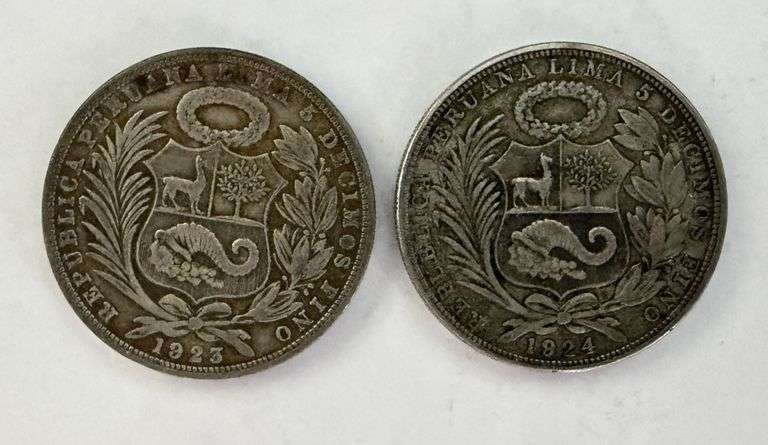 Set of 2 1920's Peruvian Un Sol Silver Coins