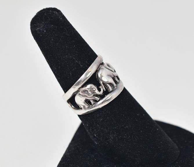 Sterling Silver Elephant Motif Ring