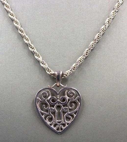Vintage 925 sterling silver heart shaped pendant on Italian rope chain