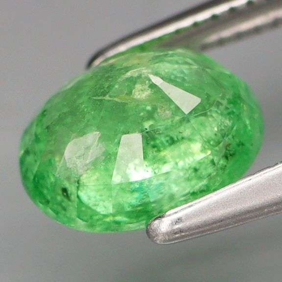 Top 10%! Vibrant 1.67ct UNTREATED Tsavorite Garnet!!!