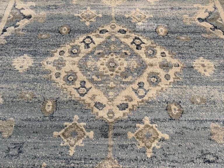 Magnificent Vintagage Repro Design Rug 8x11