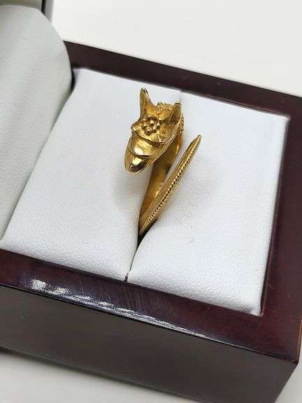 Vintage 18K Gold Egyptian Ring