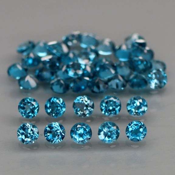 Pristine set of full fire London Blue Topaz weighing 3.57cts!