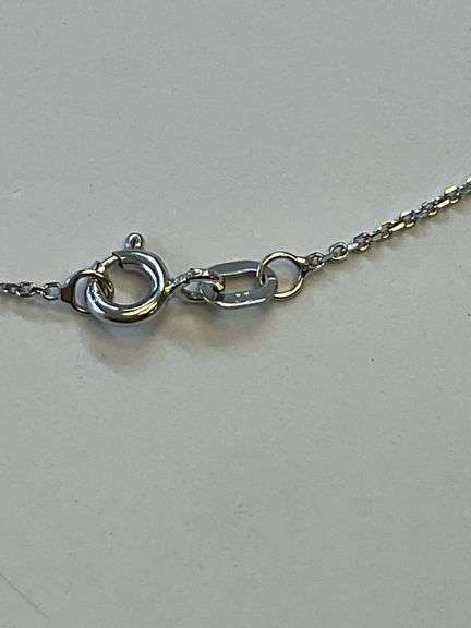 I.G.I CERTIFIED 14K White Gold Solitaire Oval Diamond NECKLACE