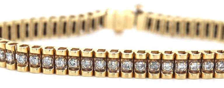 Sparkling 14K YG Diamond Bracelet