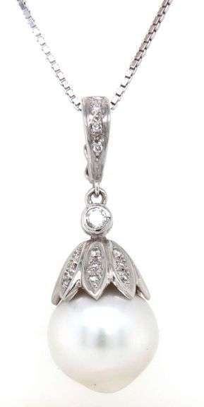 18kt White gold pearl and diamond accent enhancer pendant on chain